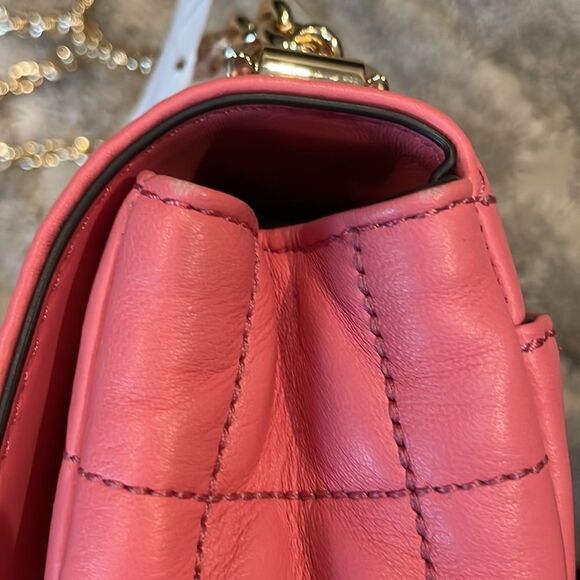 Michael Kors Soho Large Quilted Shoulder Handbag with Chain Strap - Picture 4 of 5